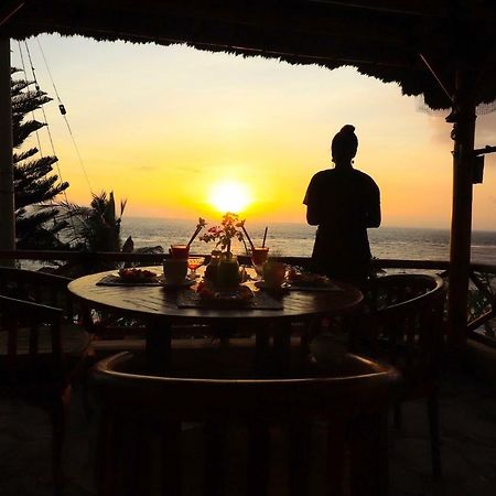 Eka Purnama Cottages Амед Экстерьер фото